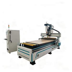 Fabricant chinois de routeur CNC à carrousel 3D ATC pour le travail du bois avec système anti-poussière sur les axes <span class=keywords><strong>X</strong></span>, <span class=keywords><strong>Y</strong></span>, Z pour la fabrication de meubles - Product Image 2