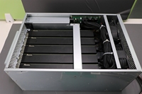 Caja de Expansión Externa para GPU de 5 Puertos, Chasis de Computación Externa de Alta Anchoa de Banda, Gabinete de Expansión GPU Portátil para Montaje en Rack para IA
