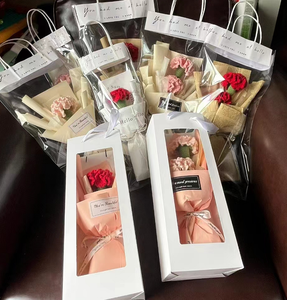 Caja <span class=keywords><strong>de</strong></span> flores <span class=keywords><strong>de</strong></span> ganchillo Suxinyi, punto casero, girasol, rosa, tulipán, flores gruesas <span class=keywords><strong>para</strong></span> graduación, Pascua, regalo hecho a mano <span class=keywords><strong>para</strong></span> - Product Image 6