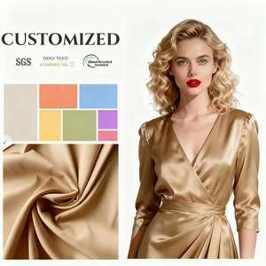 Fábrica al por mayor 252 colores Precio de entrega rápida Rollo de tela de satén de seda Tela de vestido de <span class=keywords><strong>mujer</strong></span> Tela de satén de poliéster brillante - Product Image 1