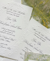 Boîte cadeau créative de luxe avec invitation en forme de parchemin, élégante invitation dorée pour la Saint-Valentin et les anniversaires