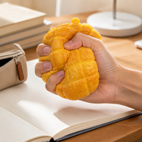 Pain Ananas Géant Personnalisé 146g en Pâte EVA – Jouet Sensoriel Mignon pour Fêtes, Anti-Stress et Fidget Toy