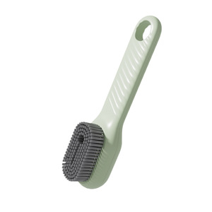 Brosse de nettoyage de chaussures avec distribution de liquide, poils doux pour usage domestique - Product Image 2