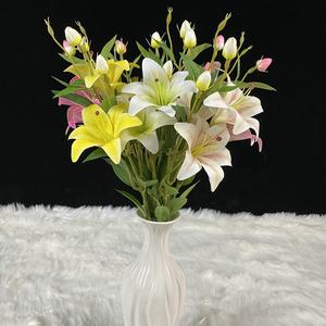 Flor <span class=keywords><strong>de</strong></span> lirio artificial <span class=keywords><strong>de</strong></span> 6 cabezas <span class=keywords><strong>de</strong></span> Calla <span class=keywords><strong>de</strong></span> seda al por mayor para decoración, venta al por mayor <span class=keywords><strong>de</strong></span> - Product Image 5