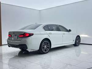 <span class=keywords><strong>BMW</strong></span> Série 5 Véhicule à essence blanc d'occasion Ensemble sport de grande puissance Conduite en ville-Offre de <span class=keywords><strong>prix</strong></span> spéciale Saisissez-le maintenant - Product Image 5