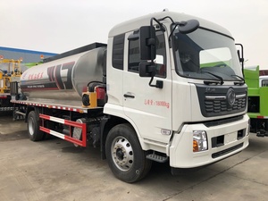 <span class=keywords><strong>Camion</strong></span> distributeur d'asphalte intelligent Dongfeng <span class=keywords><strong>Camion</strong></span> de distribution d'asphalte à direction droite avec pulvérisateur de bitume de 10 tonnes - Product Image 3