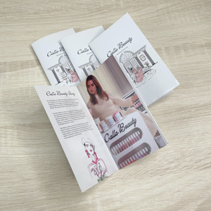 โบรชัวร์ธุรกิจคุณภาพสูง เคลือบเงา สำหรับเครื่องสำอาง เครื่องประดับ แคตตาล็อกกระดาษ แผ่นพับยาทาเล็บ พร้อมโลโก้แบบกำหนดเอง - Product Image 5