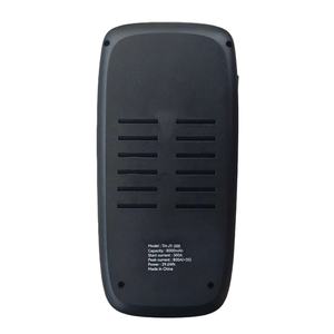 Démarreur de <span class=keywords><strong>voiture</strong></span> <span class=keywords><strong>2</strong></span> en 1 en gros, gonfleur de pneus, courant de pointe de 1500 A, batterie Li-ion de 12000 mAh avec lumière d'urgence LED - Product Image 3