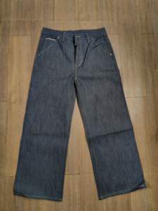 Custom Raw Selvedge Denim Jeans 17oz Deep Indigo Tapered Cut Color Fade <strong>Jeggings</strong> Raw Kain Man Denim Fabric YARN DYED - Product Image 5