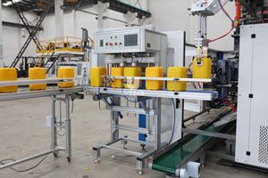 高速双工位3层5/10L Hdpe瓶Jerrycan罐塑料挤出吹塑机 - Product Image 4