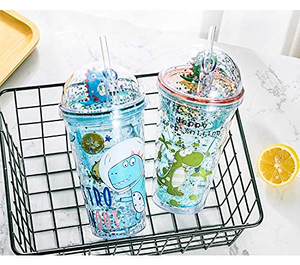 แก้วน้ำน่ารัก ลายไดโนเสาร์ สำหรับฤดูร้อน ขนาด 500 มล. พร้อมฝาโดมแบบมีกลิตเตอร์ และหลอดดูด - Product Image 4
