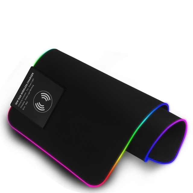 Customized 15W Fast Wireless Charging RGB LED Light Gaming Mouse Pad and Keyboard Mat Heated Desk Mat with Wireless Charger