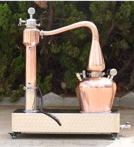 Alambic Électrique Durable 20L en Cuivre Rouge et Acier Inoxydable 304 pour la Fabrication de Whisky et de Rhum - Product Image 3