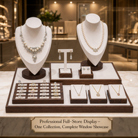 Présentoir à bijoux 4-en-1 en noyer blanc poncé à la main : buste à collier, support à boucles d'oreilles, plateau à bagues, bloc à pendentifs - Vente en gros OEM