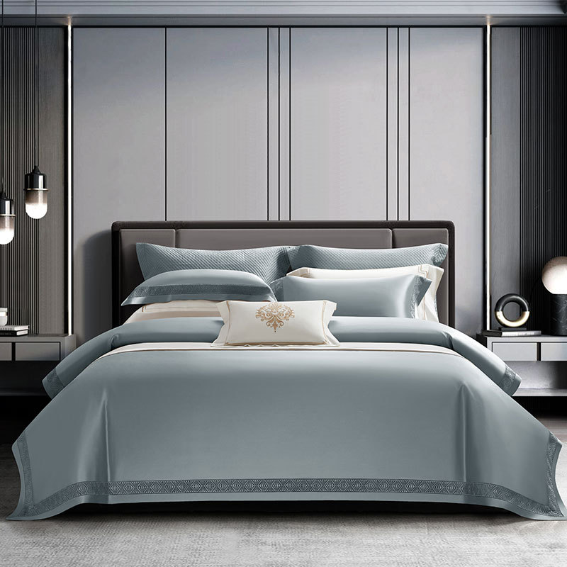 Bleu brumeux