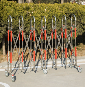 Barrière de sécurité mobile <span class=keywords><strong>extensible</strong></span> en acier inoxydable avec garde-corps télescopique, barrières temporaires de contrôle du trafic - Product Image 6
