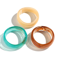 Mode femmes coloré acrylique gros bracelets motif ondulé irrégulier cadeau résine Bracelet large Bracelet bracelets pour les femmes
