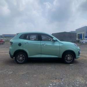 Nouveau véhicule électrique SUV mini <span class=keywords><strong>chinois</strong></span> à grande vitesse avec quatre roues, direction à gauche, fonctionnalités de haute technologie, véhicules à énergie nouvelle - Product Image 6