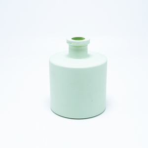 Bán Buôn Thiết Kế Độ<span class=keywords><strong>c</strong></span> Đáo Hộ Gia Đình Chai Nướ<span class=keywords><strong>c</strong></span> Hoa Tùy Chỉnh Mới Đến 120Ml Rõ Ràng Glass Vòng Rỗng Sang Trọng Reed Khuếch Tán Chai - Product Image 2