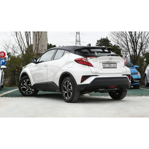 Zebra Drive Auto Toyota <span class=keywords><strong>CHR</strong></span> Hybride, SUV Écologique avec Boîte de Vitesses Automatique, Fonctionnalités d'Économie de Carburant et Style Moderne - Product Image 4