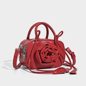 Nouveau sac à bandoulière pour femme, petit sac en forme de coussin, design tridimensionnel de fleurs roses, grande capacité, fermeture éclair en PVC - Product Image 2