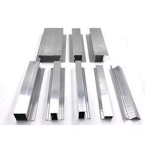 7000 Serie 6000 Precio Togo especializado Ventana y puerta <span class=keywords><strong>Aluminio</strong></span> Perfiles huecos personalizados Serie Catálogo <span class=keywords><strong>de</strong></span> China - Product Image 1