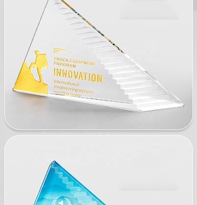 Placa de prisma biselada personalizada al por mayor - Premio de escalera de cristal óptico grueso - Product Image 5