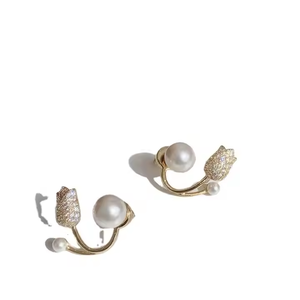 Nouvelles Boucles d'Oreilles Fleur de Perle Tulipe Coréenne Luxe Léger Tendance 2025 pour Femmes - Product Image 2