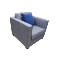 Fauteuil individuel moderne en tissu rembourré avec structure en bois pour salon, café, réception d'hôtel, salle d'attente, villa, balcon