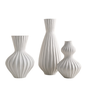 Jarrón <span class=keywords><strong>de</strong></span> Porcelana Blanco Simple <span class=keywords><strong>de</strong></span> Estilo Europeo Americano Behan, Diseño Texturizado Esmerilado Bei Grain para <span class=keywords><strong>Flores</strong></span> Secas Hidropónicas - Product Image 5
