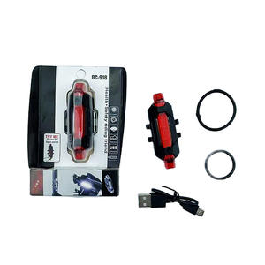 Feu arrière de vélo DC-918 LED rechargeable par USB, 4 modes, étanche, en plastique, pour la conduite nocturne - Product Image 1