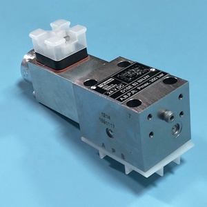 Directionnel hydraulique à commande solénoïde 3/2 voies de type assis, modèle D1SE83BNJW 24VDC NG06 CETOP 03 - Product Image 4