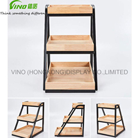 Porte-vêtements sur pied moderne en bois, pliable, éco-responsable, lavable, résistant à l'eau, surface chromée, personnalisable, à 1 étagère