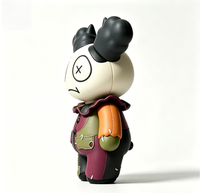 Figurine d'art en vinyle OEM Halloween, style clown patchwork bicolore, avec oreilles cornes nuage noir, figurine de collection Voodoo, vente en gros usine Chine