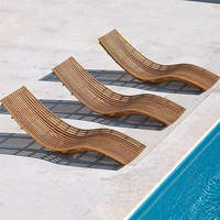 Chaise longue de luxe moderne en bois massif pour extérieur, avec poignée, inclinable, pour piscine, imperméable et résistante aux UV