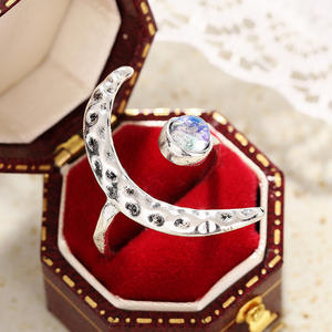 Anillo con forma de luna A105 con bisel de piedra lunar natural, anillo unisex con piedra preciosa para regalo, joyería de moda. - Product Image 6