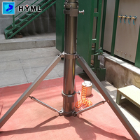 Mât de levage de trépied à tirage droit en alliage d'aluminium avec revêtement anodisé dur, portable AKX6-150-1650-6000 pour l'éclairage extérieur