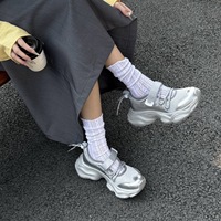 2026 Baskets Chunky Femme Argent Métallisé, Chaussures de Mode à Plateforme Multi-Bandes Tendance, en Cuir Microfibre, Support OEM ODM Usine
