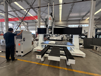 Routeur CNC 5 axes Rongchi haute rigidité avec composants PLC ATC, zone de travail 2000x4000mm pour moules en fibre de verre GRP de bateaux et yachts