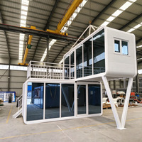 Maison Modulaire Préfabriquée Apple Cabin à Deux Étages, Villa Apple Pod à 2 Niveaux avec Terrasse et Escalier pour Magasin, Hôtel, Gîte