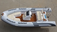 CE RIB Nouveau bateau pneumatique à coque rigide en fibre de verre de luxe RIB 520 à vendre