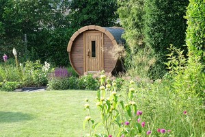 Sauna a Botte in Legno da Esterno per Giardino con Design Multi-Finestra per Villa, Dimensioni Personalizzabili, Installazione Rapida per Piccole Imprese - Product Image 3