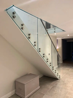 OEM ODM vis d'entretoise en acier inoxydable escalier garde-corps verre fixation pince support balustrade main courante accessoires pour sans cadre
