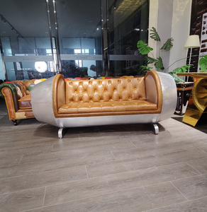 Fauteuil vintage en forme d'avion, en cuir véritable capitonné, pour chambre ou hôtel, style industriel et de loisirs - Product Image 1