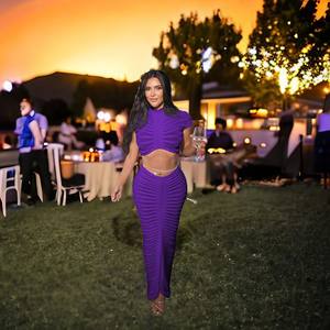 Örgü uzun etek iki parçalı Set yaz 2024 kadın kıyafetleri moda seksi 2 parça rahat etek takım elbise özel Maxi etek kadınlar için Set - Product Image 3