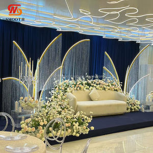 Support de toile de fond de mariage en forme d'arche en métal lisse avec pilier, design floral pour la décoration de scène - Product Image 4