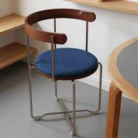 Chaise de salle à manger pliante moderne avec structure en bois massif et pieds en métal - Durable et écologique pour la maison, l'hôtel, la chambre à coucher