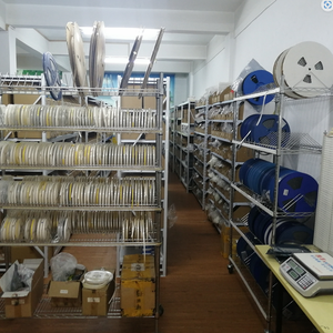 공장 가격 2.7V 500F 16V 83F 슈퍼 커패시터 모듈 자동차 시동 커패시터 자동차 울트라 커패시터 대용량 커패시터 - Product Image 6