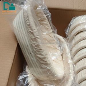 ตะกร้าขนมปังหวายทรงรีพร้อมชุดเครื่องขูดสำหรับทำขนมปัง - Product Image 1