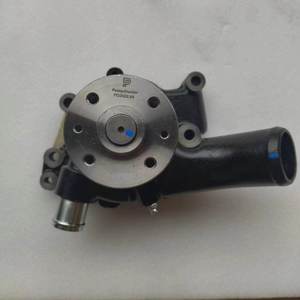 Pompe à eau de moteur diesel pour excavatrice Komatsu PC128, référence 6204-61-1101, compatible avec les moteurs 3D95S, 4D95L, 4D95 - Pièces d'excavatrice Honour Time - Product Image 1